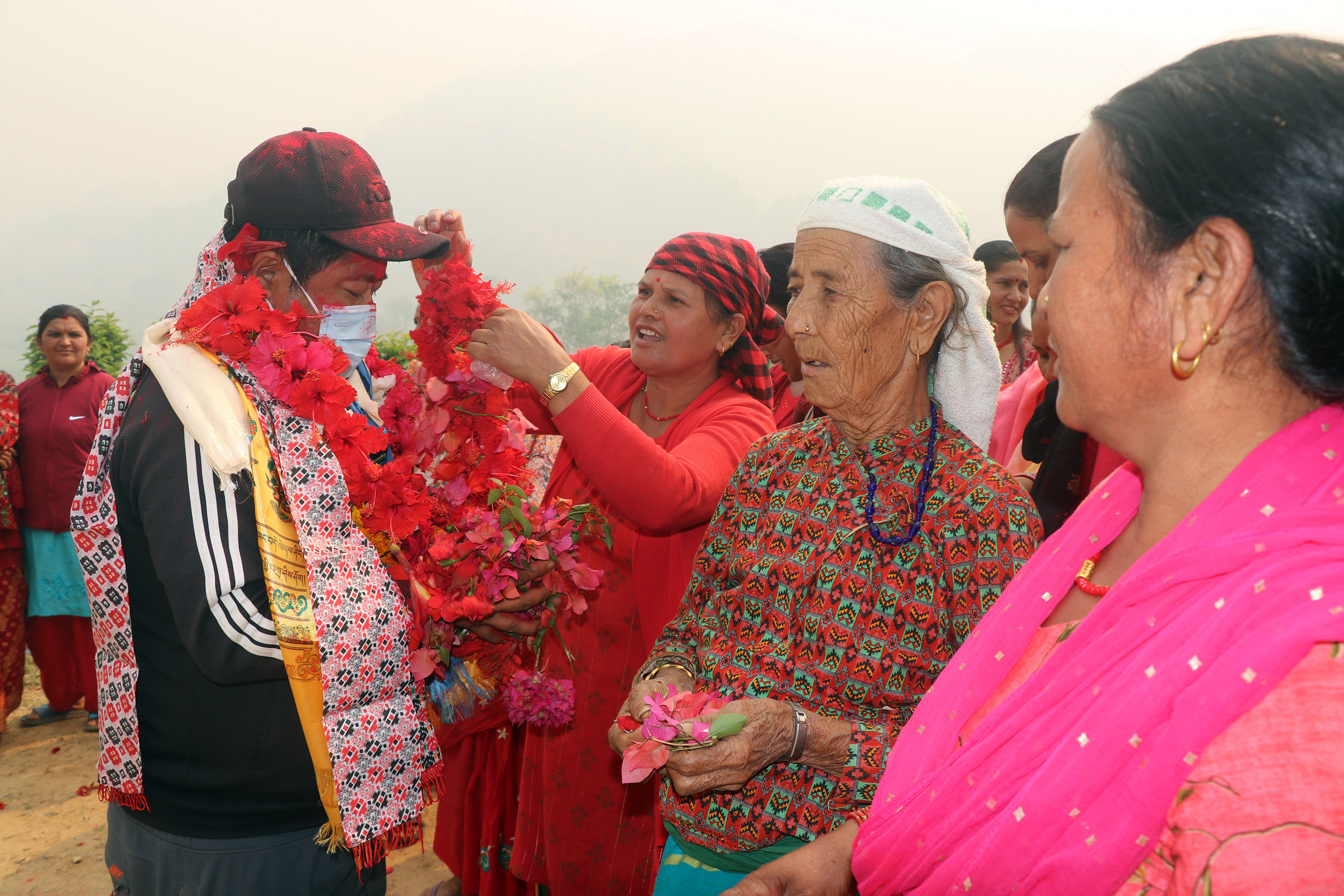 जब तनहुँको बागेश्वरीमा पहिलोपटक बस पुग्यो...